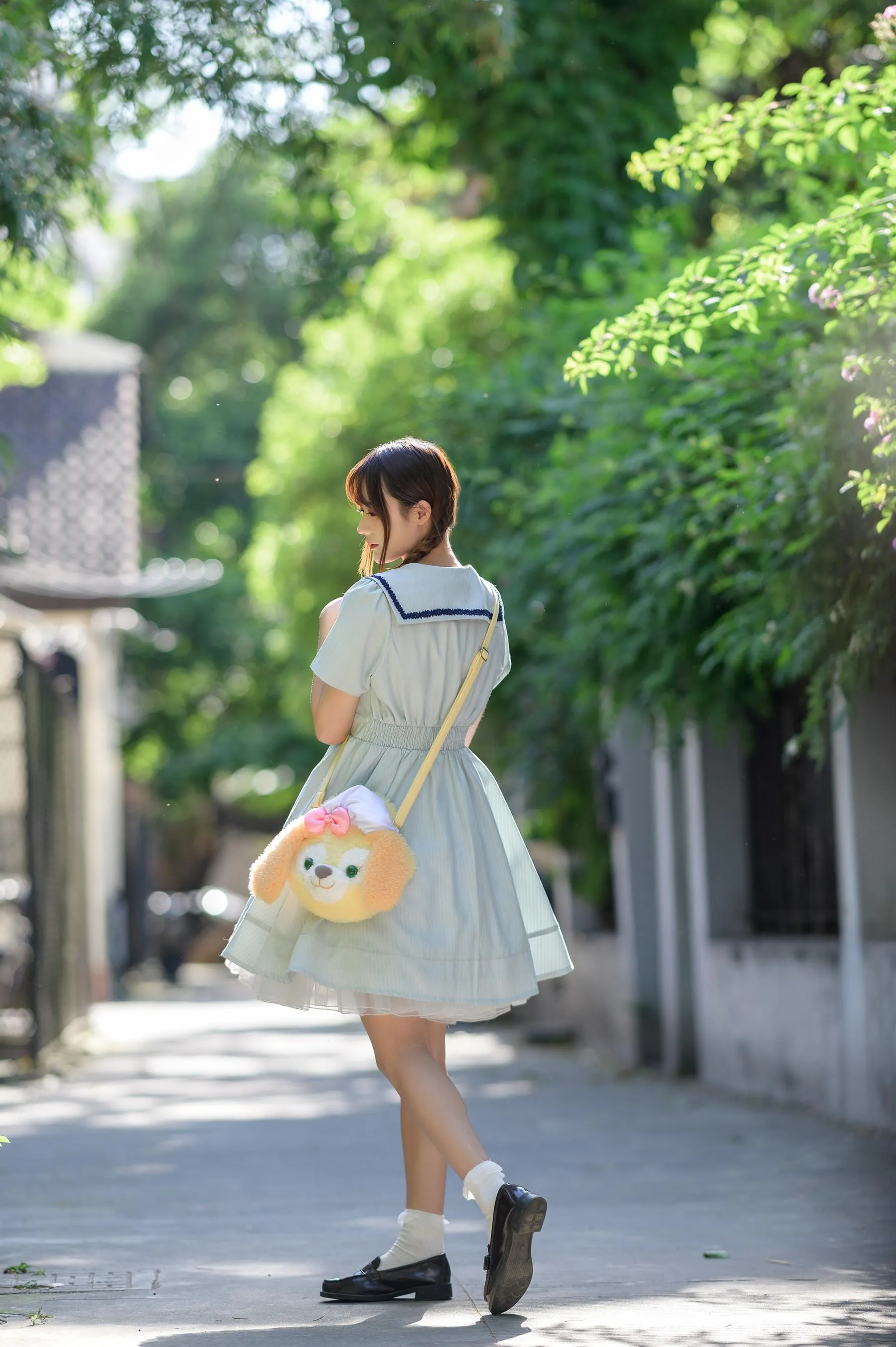 [艺图语] 2022.06.05 家门口的小幸运 兔子Zzz不吃胡萝卜 [33P]插图8